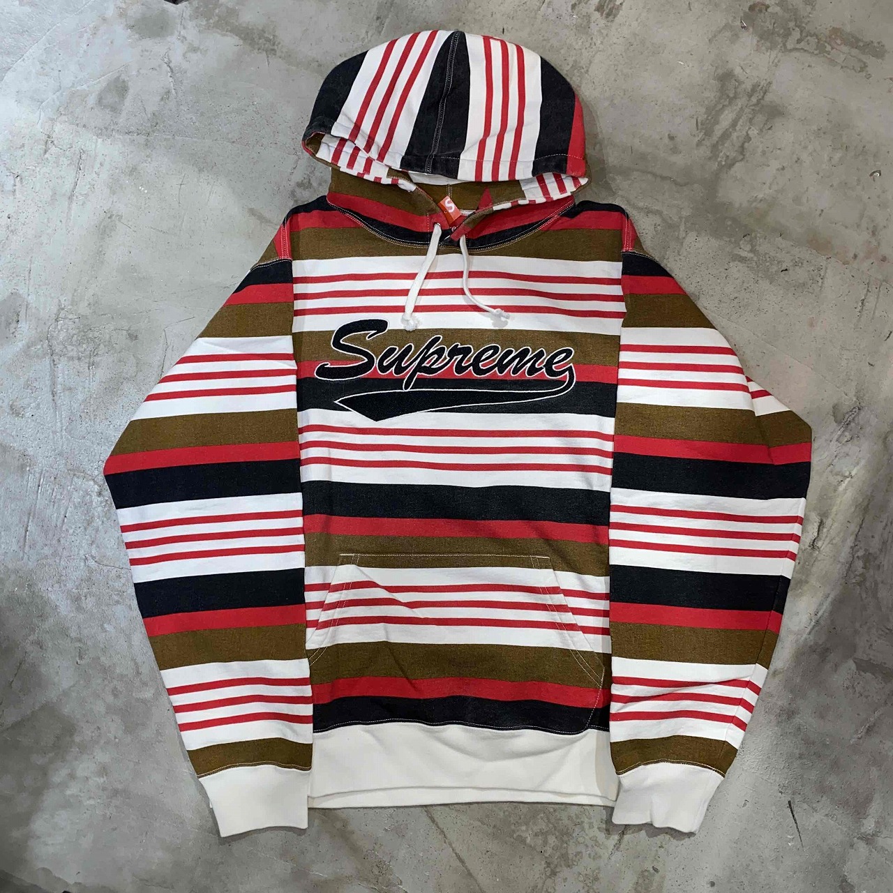 楽天市場】Supreme 17aw Arabic Logo Hooded Sweatshirt Size-M