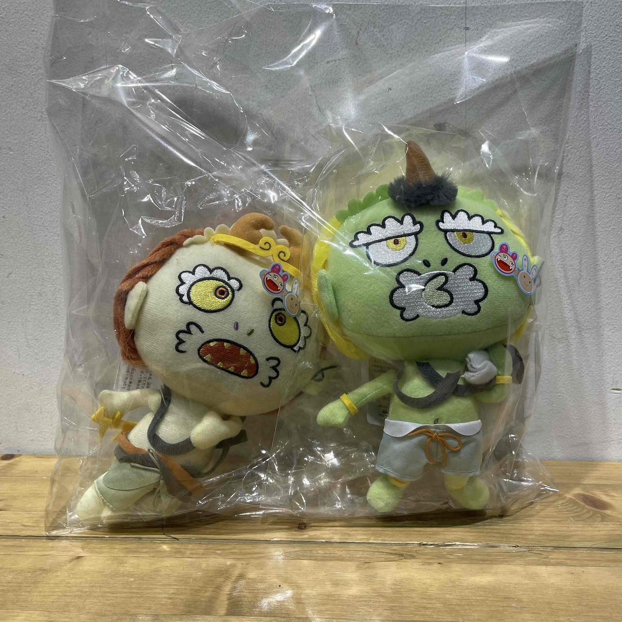 楽天市場】A BATHING APE SHARK FIGURE SILVER テリヤキ星人 楽天市場】A BATHING APE SHARK FIGURE SILVER テリヤキ星人