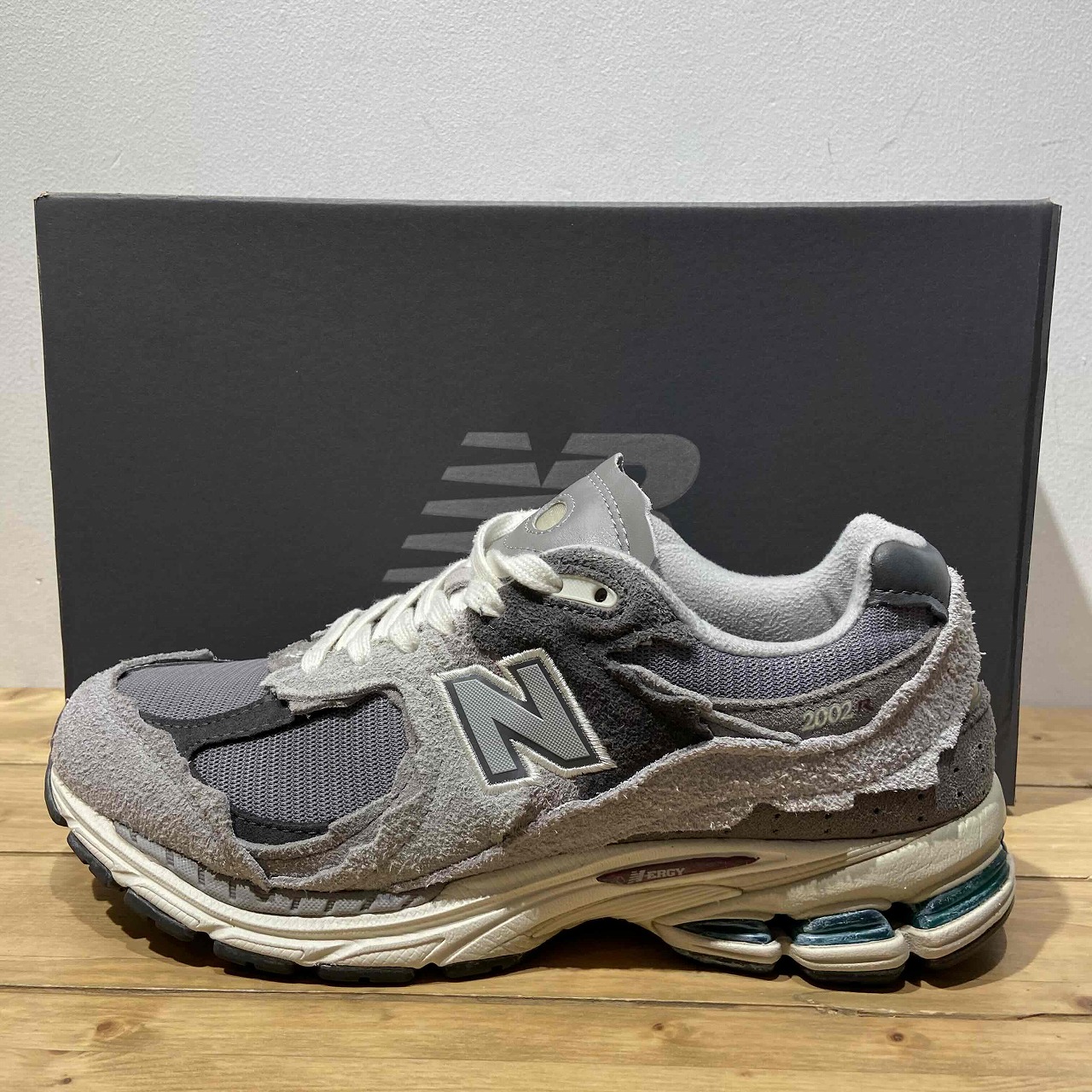 New balance M2002RDM プロテクションパック 10/20発売｜New Balance 2002R Protection Pack collection