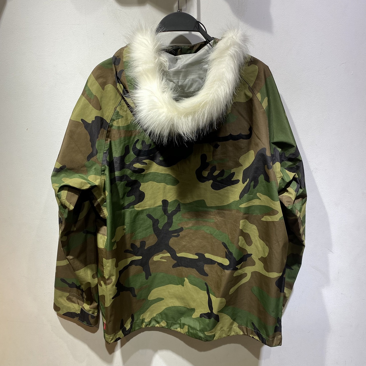 楽天市場】Supreme 18aw Logo Tape N-3B Parka Size-L シュプリーム