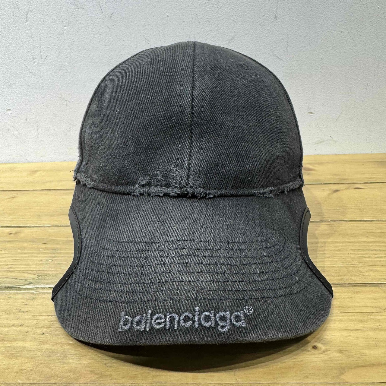 バレンシアガ　キャップ　WFP 楽天市場】BALENCIAGA バレンシアガ キャップ WFP ワールド