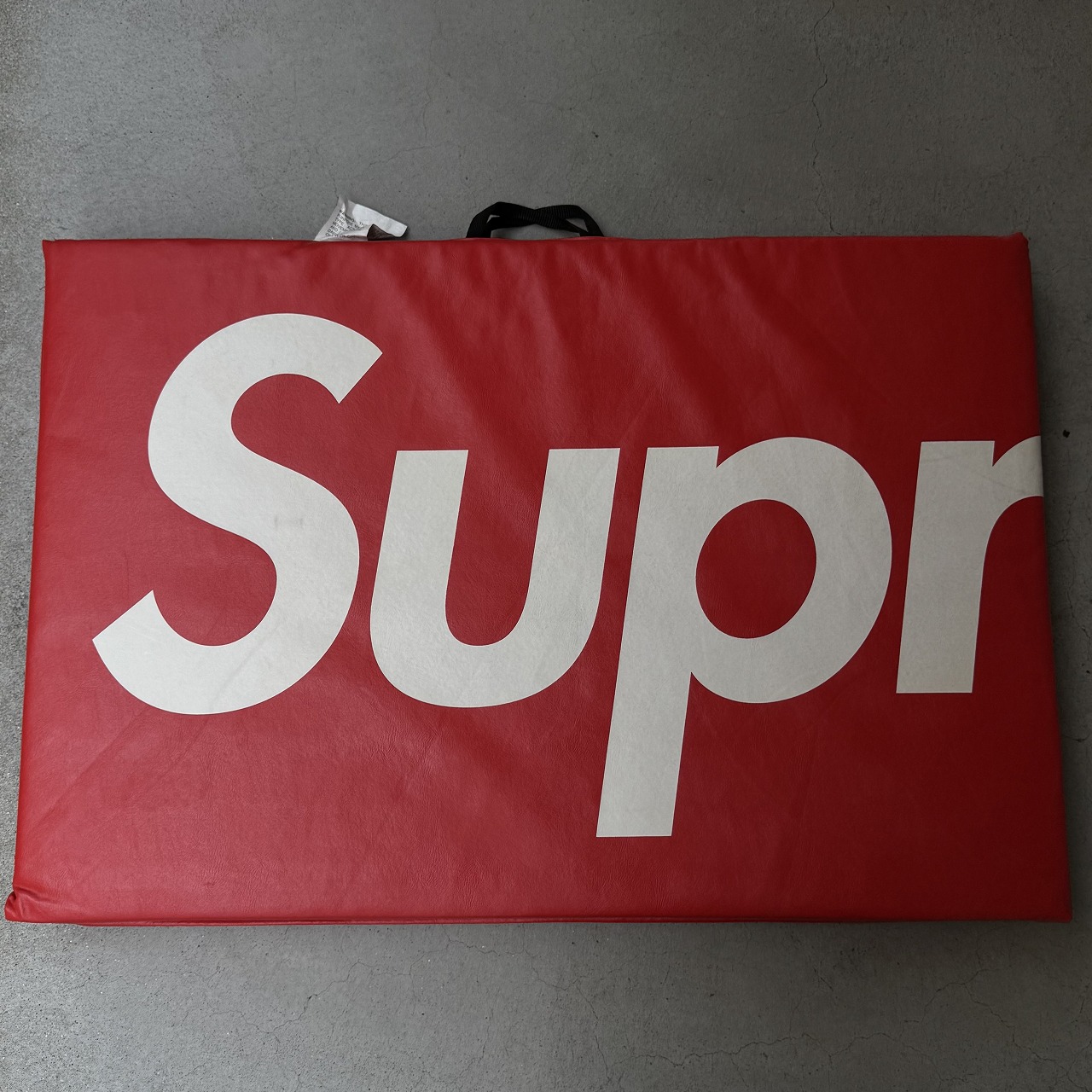 Supreme - supreme マット　EVERST 赤 Supreme ラグマット シュプリーム 玄関マット カーペット