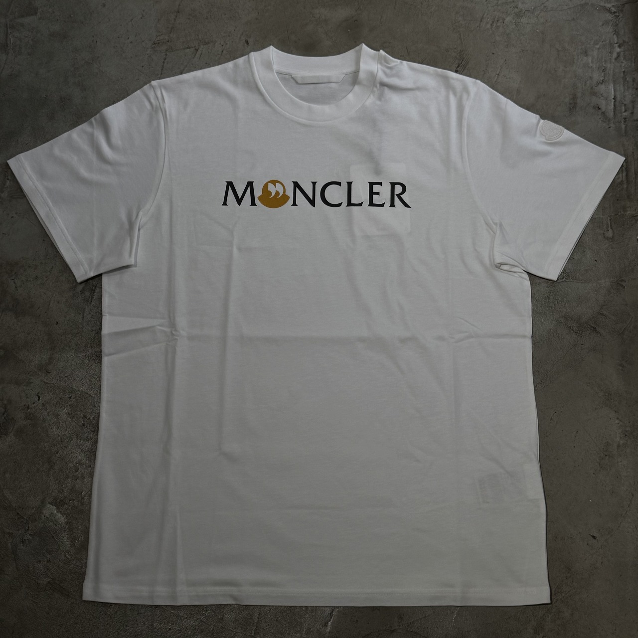 楽天市場】MONCLER 25ss BACK PRINT S/S T-SHIRT SIZE-XL K10918C00017