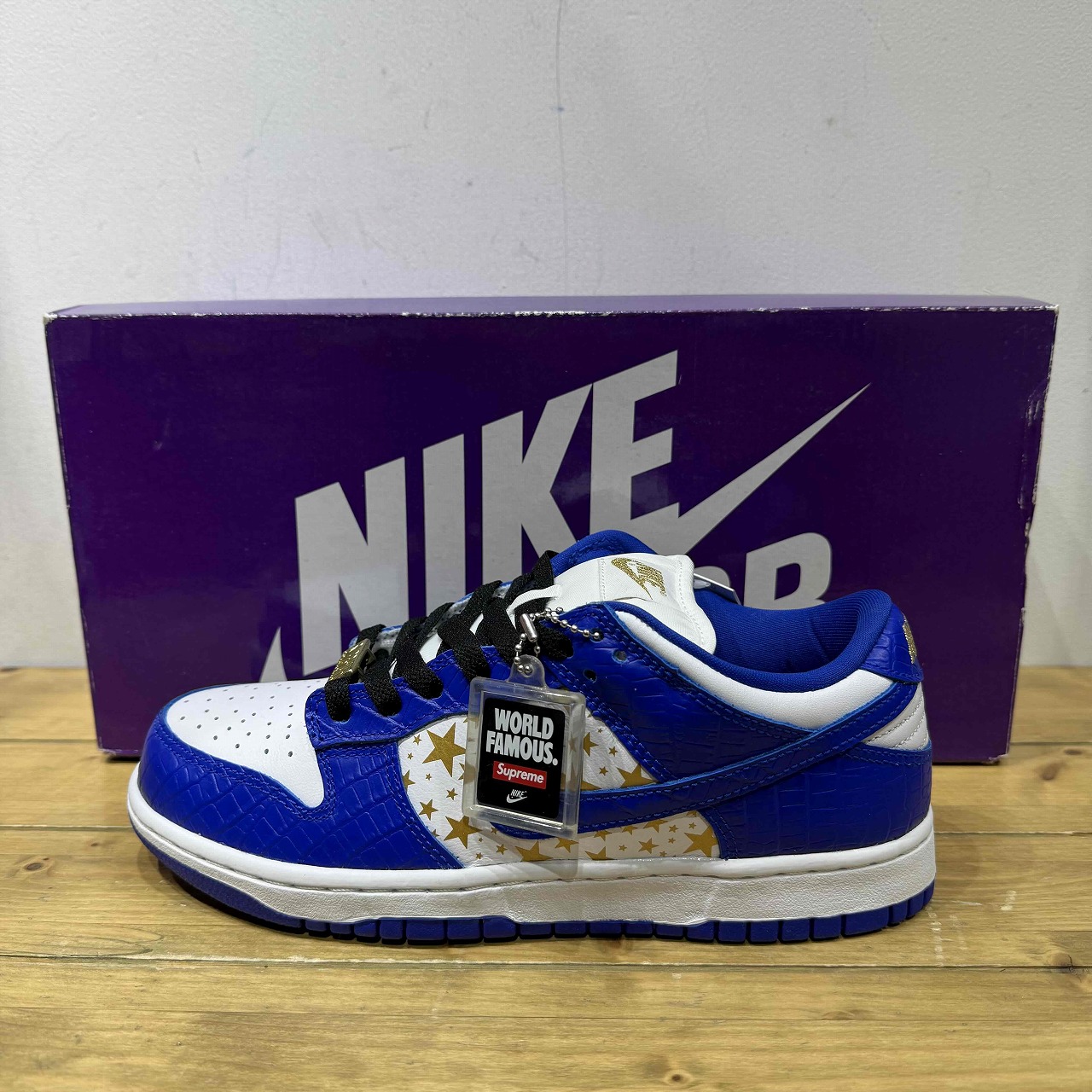 NIKE SB 2021ss SUPREME DUNK LOW OG QS BLUE STAR 24.0糎 DH3228-100 ナイキエスビー シュプリーム ダンクローオージー 青みはやりっ子 スニーカー 心斎橋店【中古】
