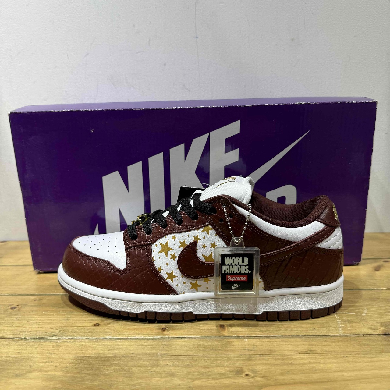 NIKE SB 2021ss SUPREME DUNK LOW OG QS BROWN STAR 24.5cm DH3228-103 ナイキエスビー シュプリーム ダンクローオージー ブラウンスター スニーカー 心斎橋店【中古】