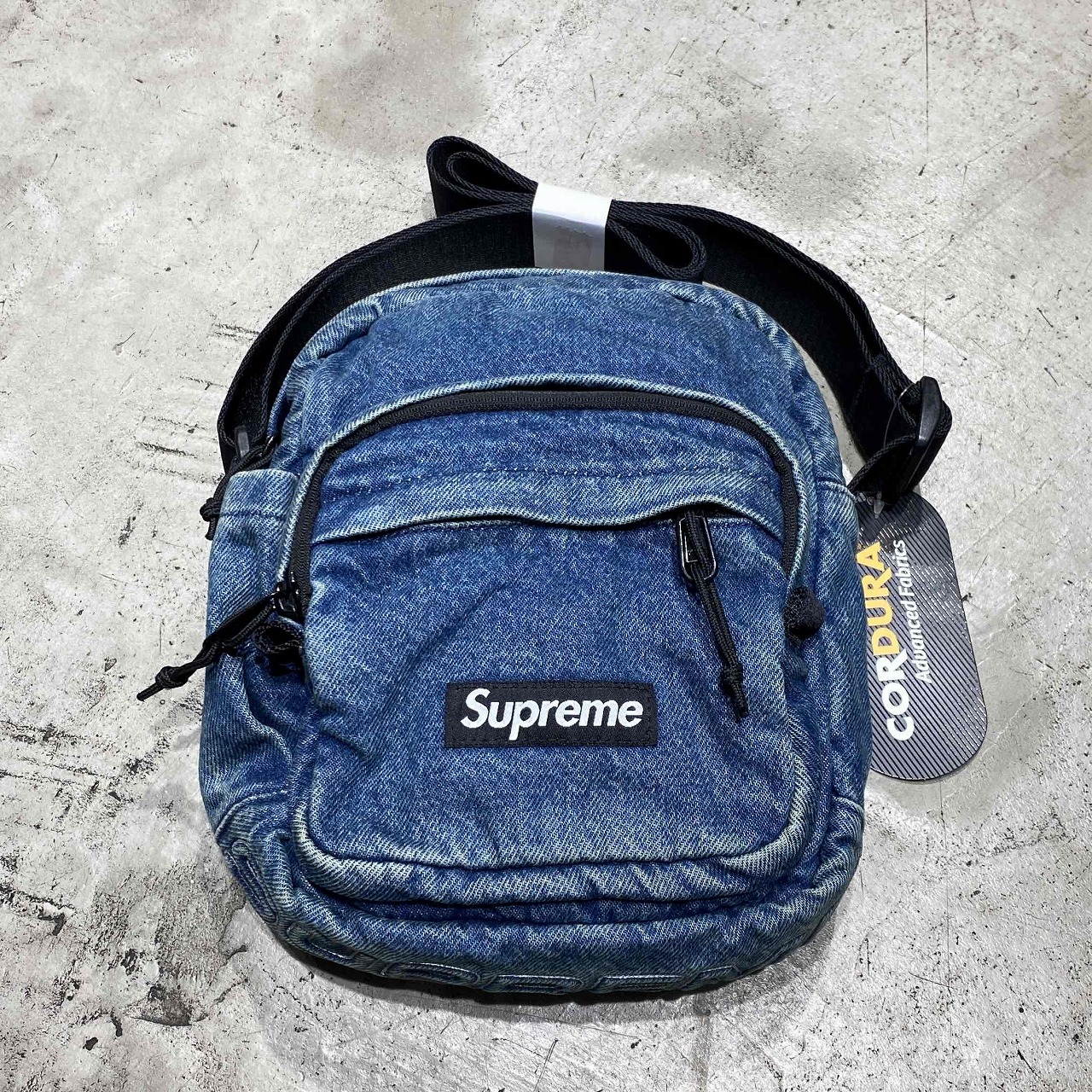 Supreme 25aw Denim Shoulder Bag シュプリーム デニム ショルダー バッグ 心斎橋店【中古】