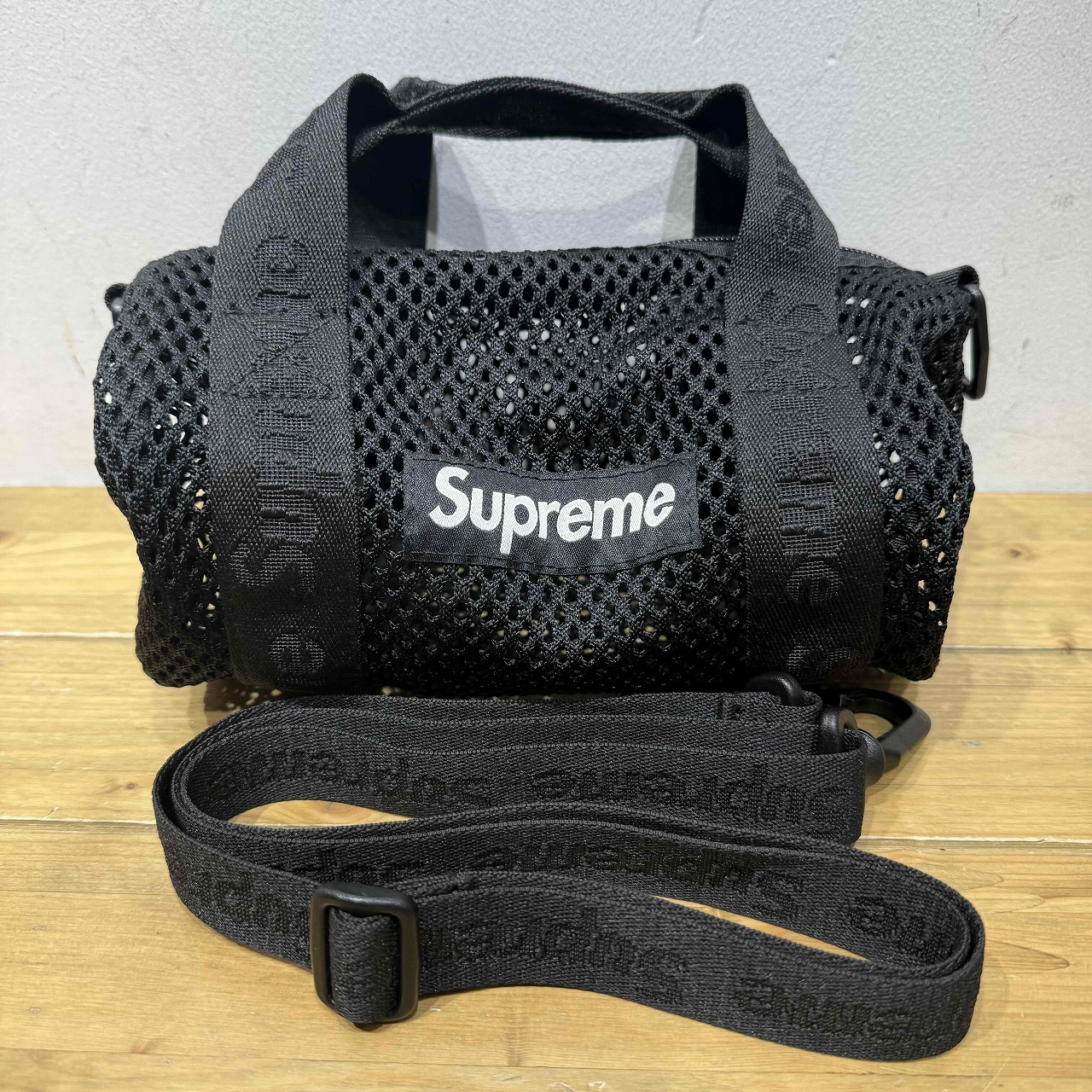 シュプリームボストンバック　ダッフルバック　ショルダーバック　ボディバック Supreme☆シュプリーム 22SS Duffle Bag ダッフルバッグ 4色展開