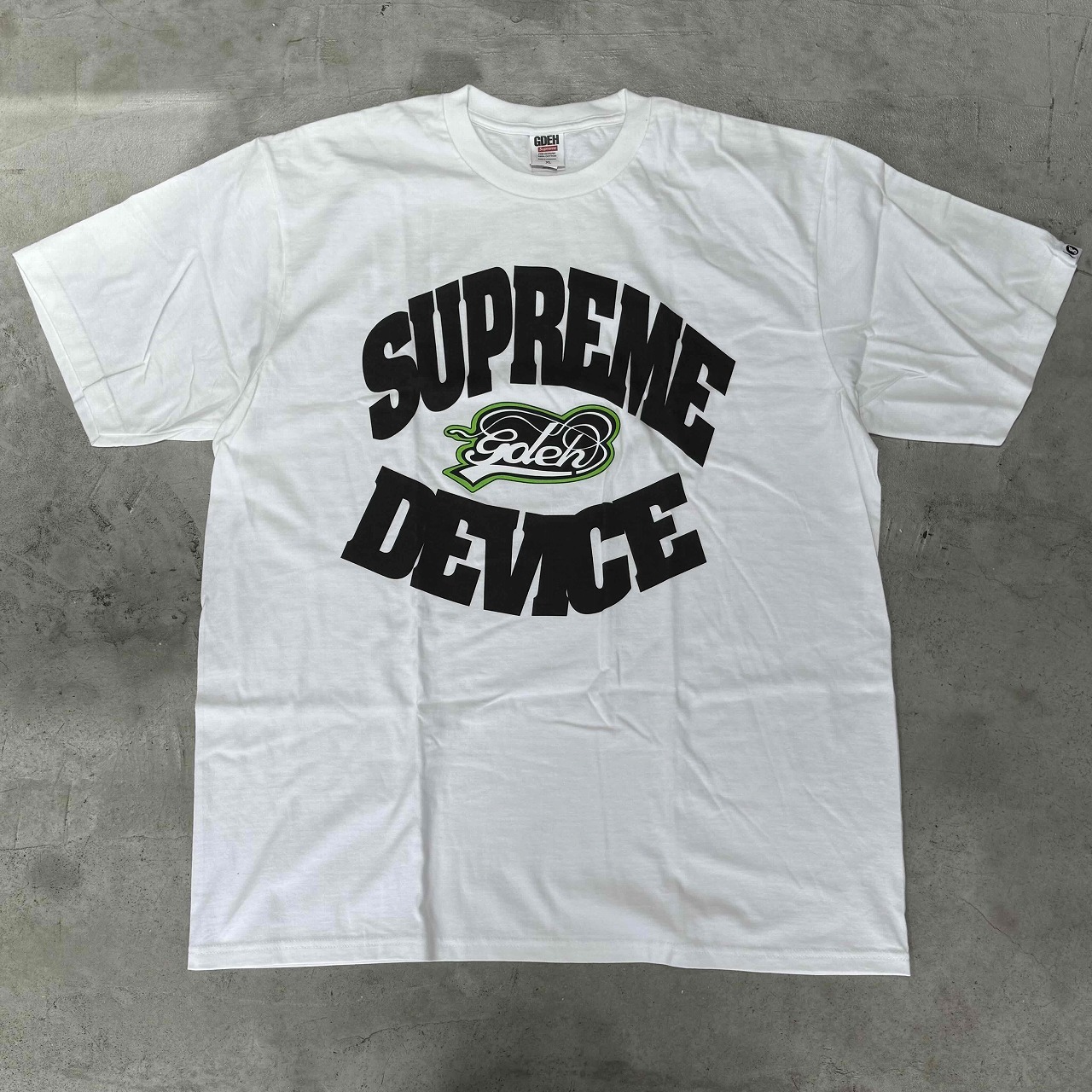 キムタク着用同型同色Supreme goodenough end tシャツ キムタク同色 Supreme GOODENOUGH End Racism Tee - メルカリ