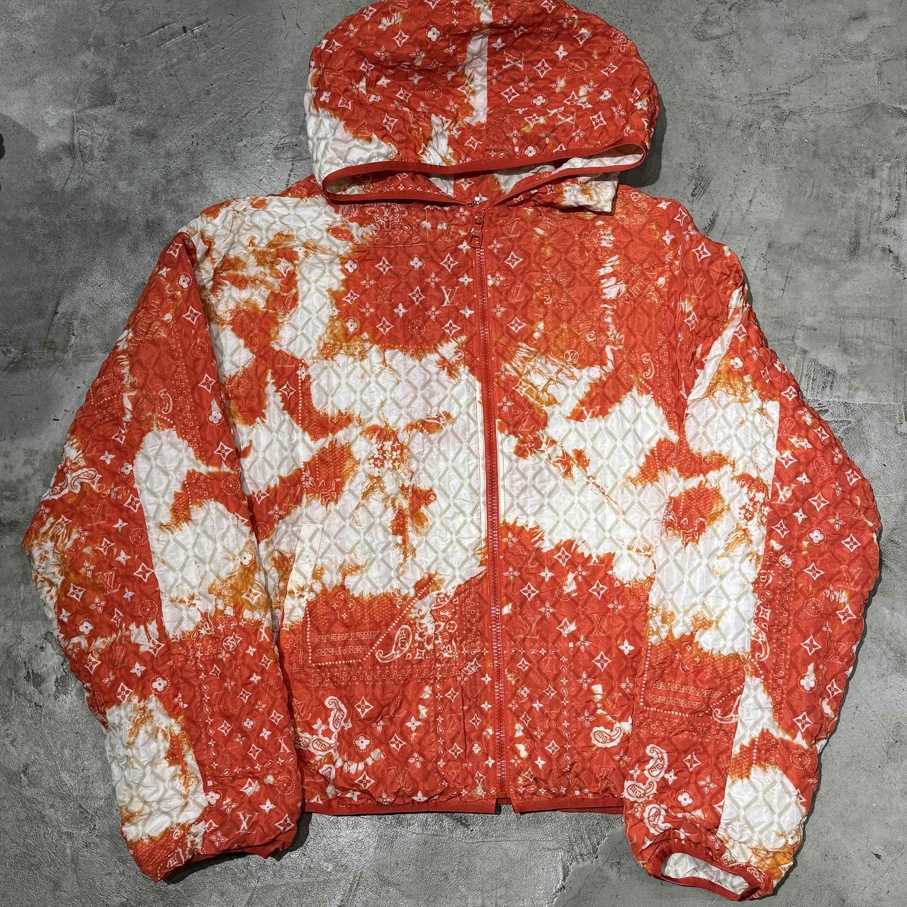 LOUIS VUITTON モノグラム バンダナ ウィンドブレーカー SIZE-48 RM222M NW1 HNB12W ルイヴィトン ジャケット 心斎橋店【中古】