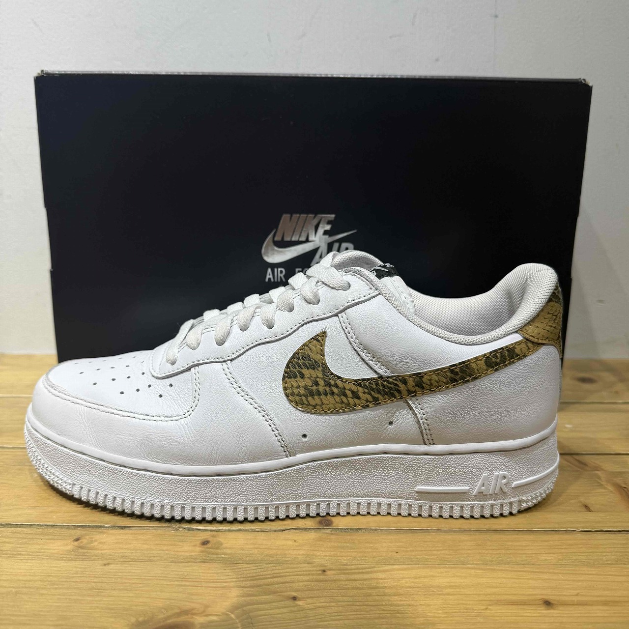 楽天市場】NIKE 2018 AIR FORCE1 LOW RETRO HONG KONG サイズ