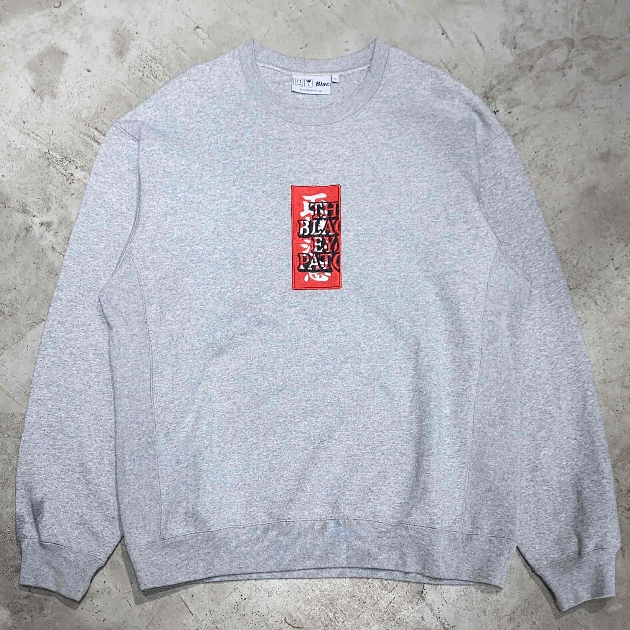 THE BLACK EYE PATCH HWC LABEL LOGO CREWNECK SWEATSHIRT XL大いさ ブラックアイパッチ 流汗 心斎橋店【中古】 トップス-メンズファッション