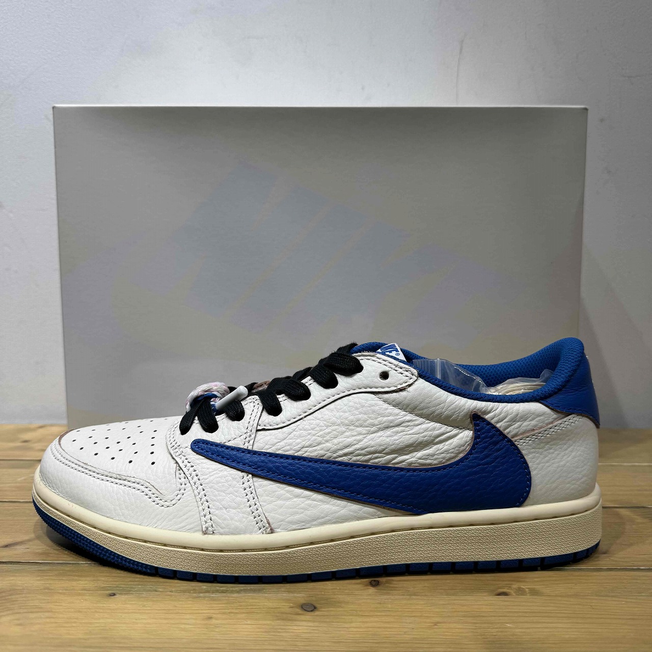 NIKE 2025 AIR JORDAN 1 LOW OG SP 28.0cm DM7866-104 TRAVIS SCOTT FRAGMENT CACTUS JACK ナイキ トラヴィススコット フラグメント 藤原ヒロシ エアジョーダン1ロー スニーカー 心斎橋店【中古】｜union3 店