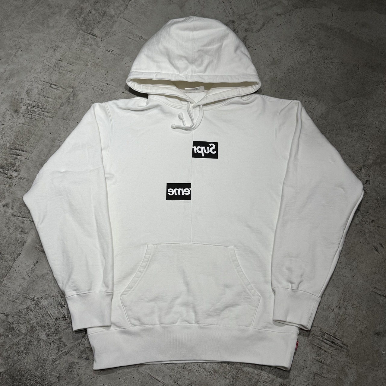 SUPREME 18aw COMME des GARCONS Split Box Logo Hooded Sweatshirt Mサイズ シュプリーム コムデギャルソン スプリット ボックスロゴフーデッドスウェットシャツ パーカー 心斎橋店【中古】 22,484円