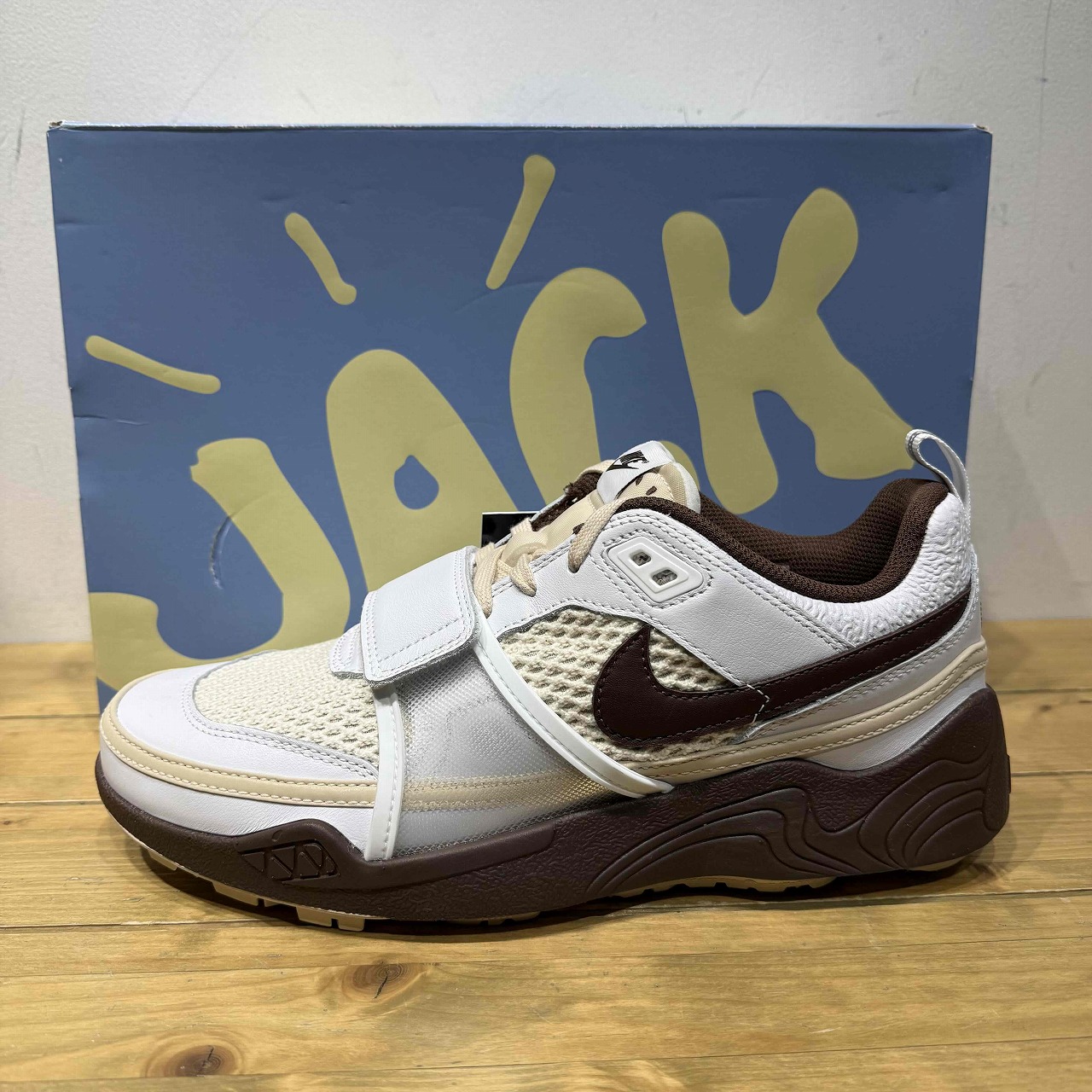 NIKE TRAVIS SCOTT ZOOM FIELD JAXX 27.0cm HQ3073-100 ナイキ×トラヴィススコット ズームフィールドジャックス スニーカー 心斎橋店【中古】