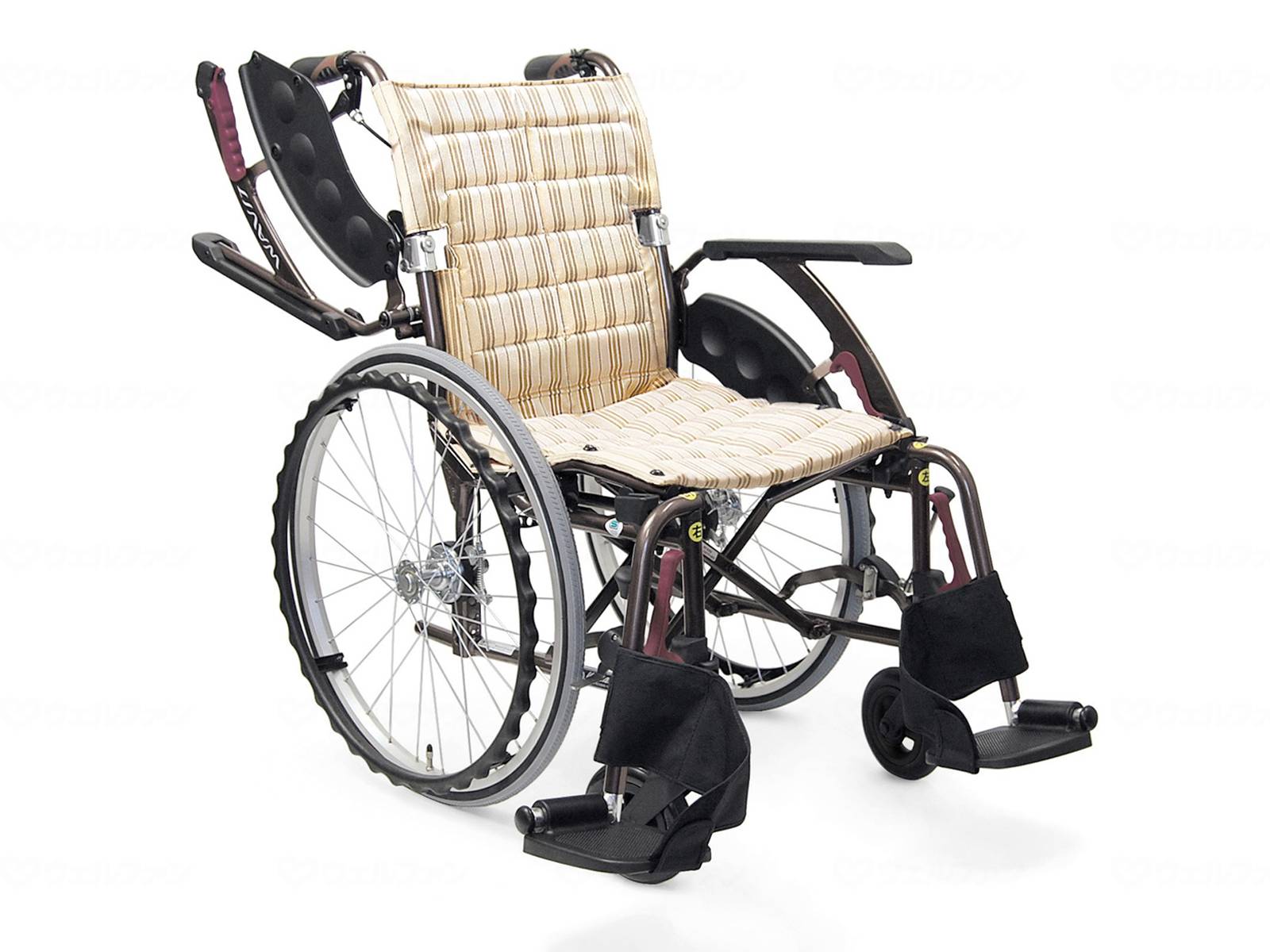 非課税商品 カワムラサイクル WAVIT+（ウェイビットプラス） WAP22-40S ソフトタイヤ仕様 自走用 / 座幅40cm No.95 カフェモカ メーカー直送｜イイケア　介護と健康の通販専門店