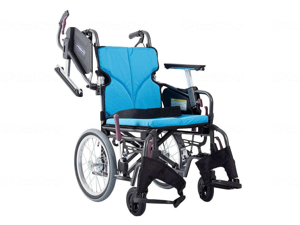 非課税商品 カワムラサイクル モダンC-style 介助用 車椅子 車いす KMD-C16-40-M 中床 / 座幅40cm No.83 ライトブルー メーカー直送|イイケア 介護と健康の通販専門店