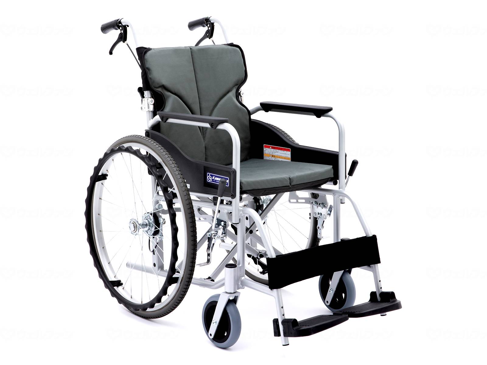 非課税商品 カワムラサイクル BACKS(バックス) BK22-40SB 自走用 / No.82 チャコールグレー メーカー直送|イイケア 介護と健康の通販専門店