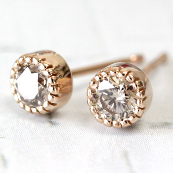 楽天市場】K18 シャンパンカラー ブラウンダイヤ ピアス 0.2ct