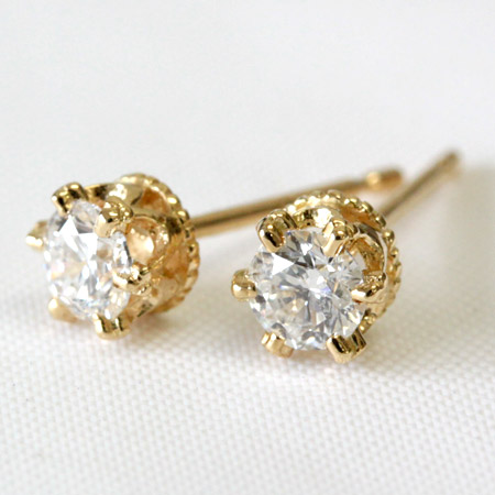 楽天市場】K18 ミル打ちデザイン ダイヤモンド ピアス 0.3ct 18金