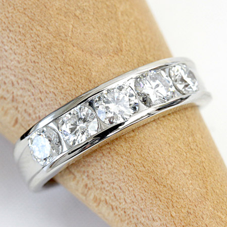 楽天市場】pt900 ダイヤモンド レール エタニティリング 1ct 1カラット