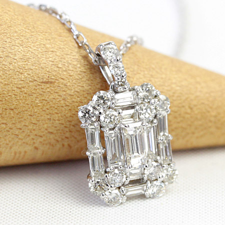 K18 ダイヤモンド ネックレス ダイヤ ネックレス 0.5ct 26石 バゲットカット ペンダントネックレス ホワイトゴールド・ピンクゴールド・イエローゴールド SIクラス品質 45cm｜ジュエリーエクセレンテ