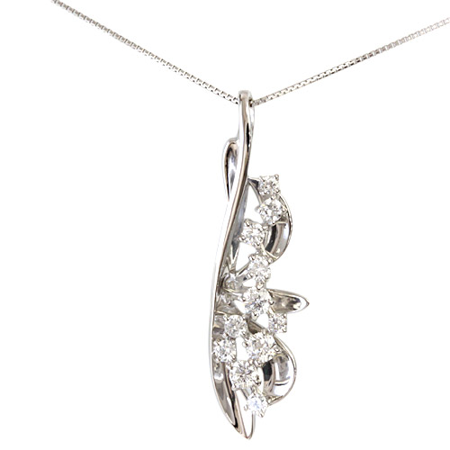 プラチナ ダイヤモンド ネックレス 0.5ct 11石 ペンダントネックレス PT900 チェーンはPT850 SIクラス品質 ＜リーフデザインb＞
