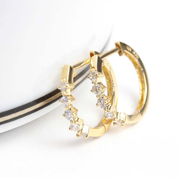 楽天市場】K18 ブラックダイヤモンド 0.5ct ダイヤモンド ペンダント