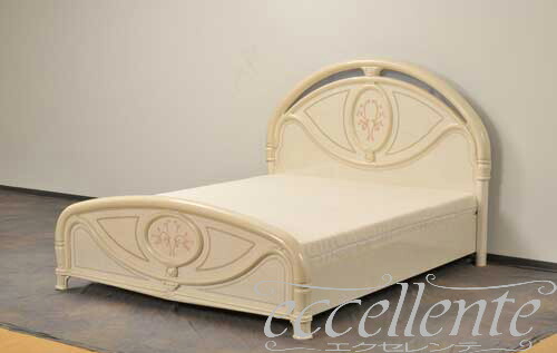 「ヨーロッパインポート調度品 エクセレンテ」のこだわり About eccellente