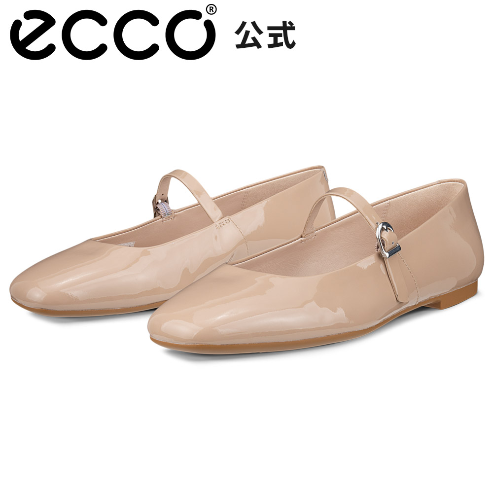 雨季が楽しげになる！雨季にも負けないECCOの“ムレない雨合羽”シューズ