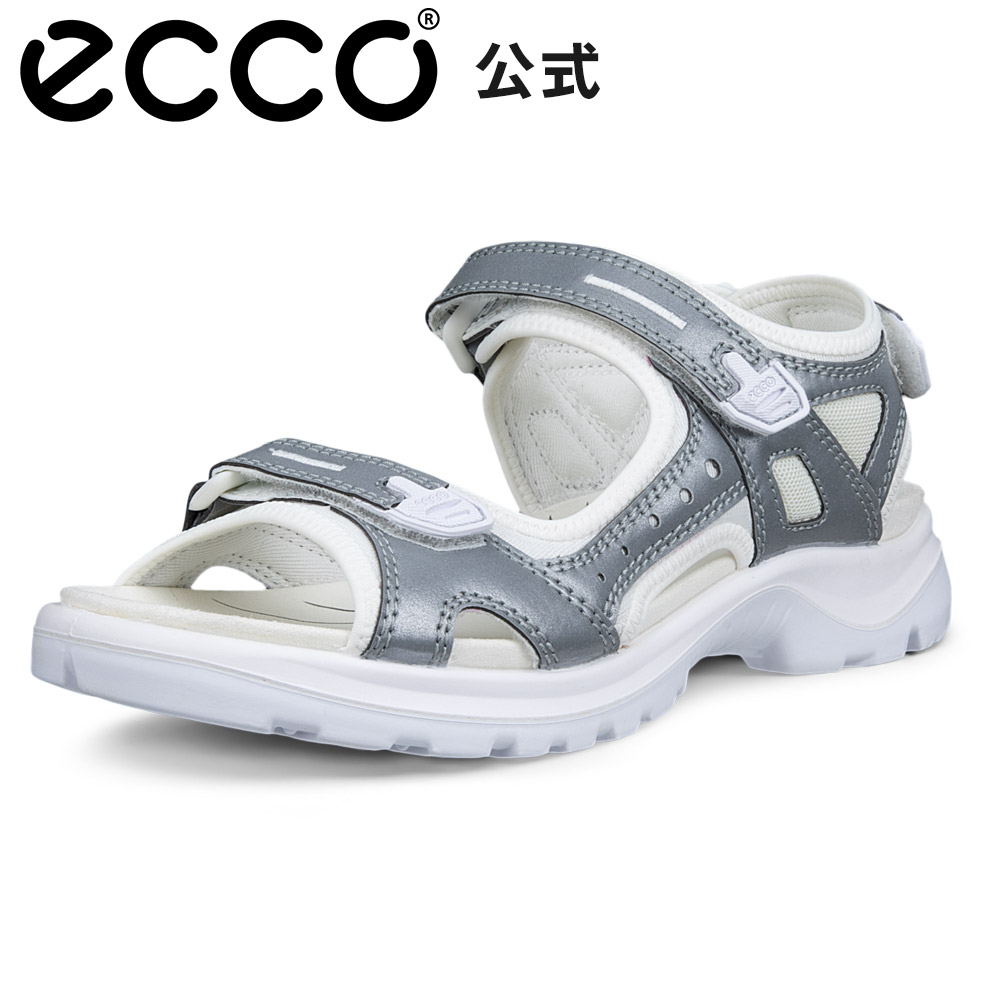 雨季が楽しげになる！雨季にも負けないECCOの“ムレない雨合羽”シューズ