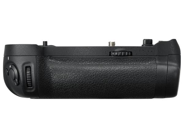 NIKON ニコン ニコン マルチパワーバッテリーパックMB-D18