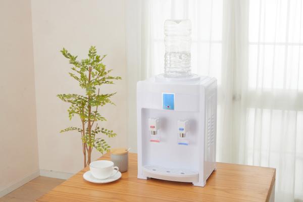 楽天市場】livease（リヴィーズ） ペットボトル式コンパクトウォーター