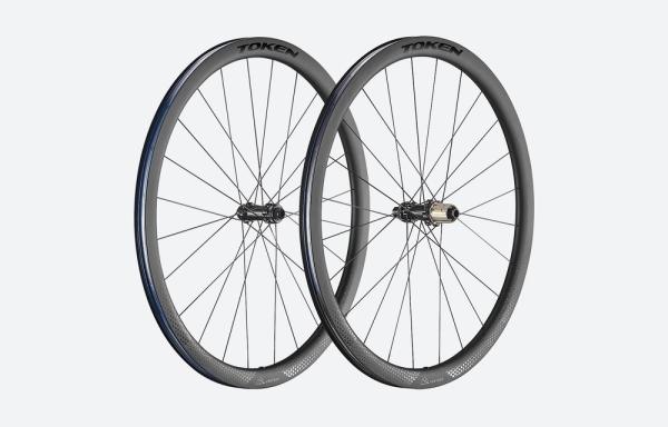 TOKEN New VENTOUS disc C36D シマノ10-12s フックレスリム【沖縄・離島への配送不可】