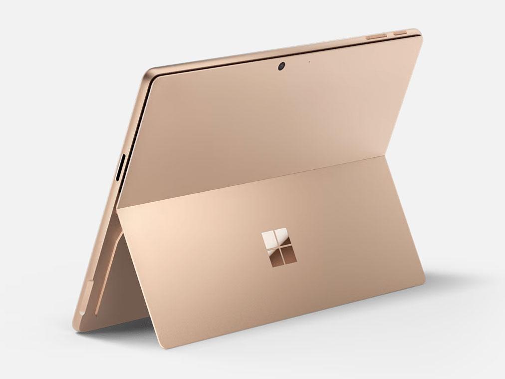 MICROSOFT マイクロソフト ZIA00045 マイクロソフト Surface Pro(第11時人) 有機EL Windows 11 Home 13.0型（in） 2880×1920 Snapdragon 16GB SSD 512GB Wi-Fiひな型 Office有り Bluetooth v5.4 800～900g ゴールド系