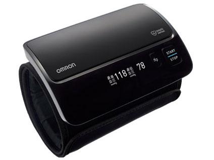 【店卸し資産限即納】OMRON オムロン 上腕式血圧計 HEM-7600T-BK 黒いこと