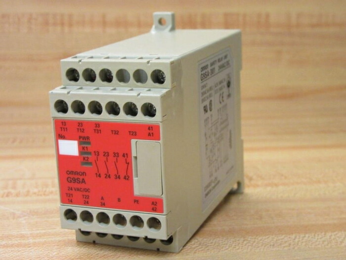 OMRON オムロン G9SA-301 AC/DC24