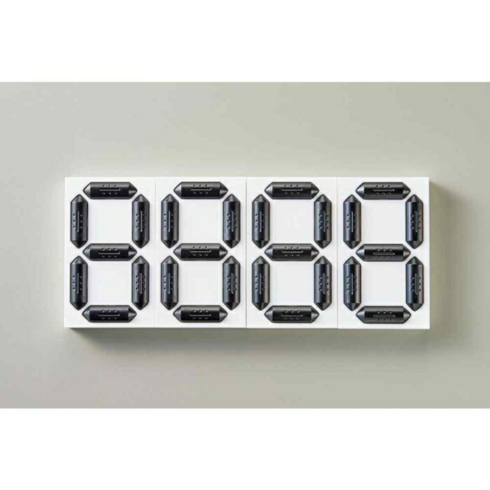 日本緑十字社 緑十字 くるっと3Dデジタル数詞札 KDS-201 4個仕掛ける 88×53×16粍 後ろ側磁石付き添い人 (413203 7047)