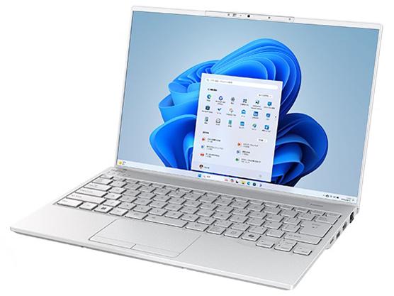 ○富士通 FUJITSU LIFEBOOK CH90/E3 / i5-1135G7 / 8GBメモリ / 512GB