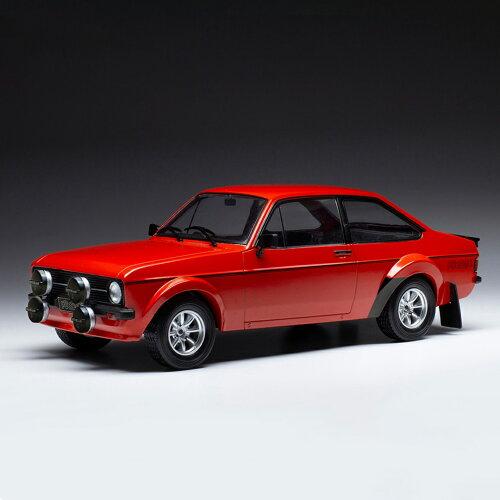 国際貿易(Kokusaiboeki) イクソモデル フォード エスコート MK II RS 2000 77 1/18スケール レッド 18CMC103B (1980484)