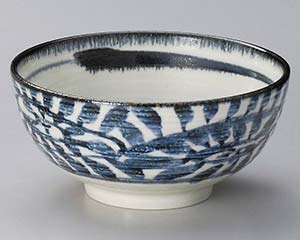 【まとめ買い10個セット品】和食器 ア334-448 藍染唐草石目5.5丼【キャンセル/返品不可】【ECJ】|マルシェ&キッチンカーWORLD