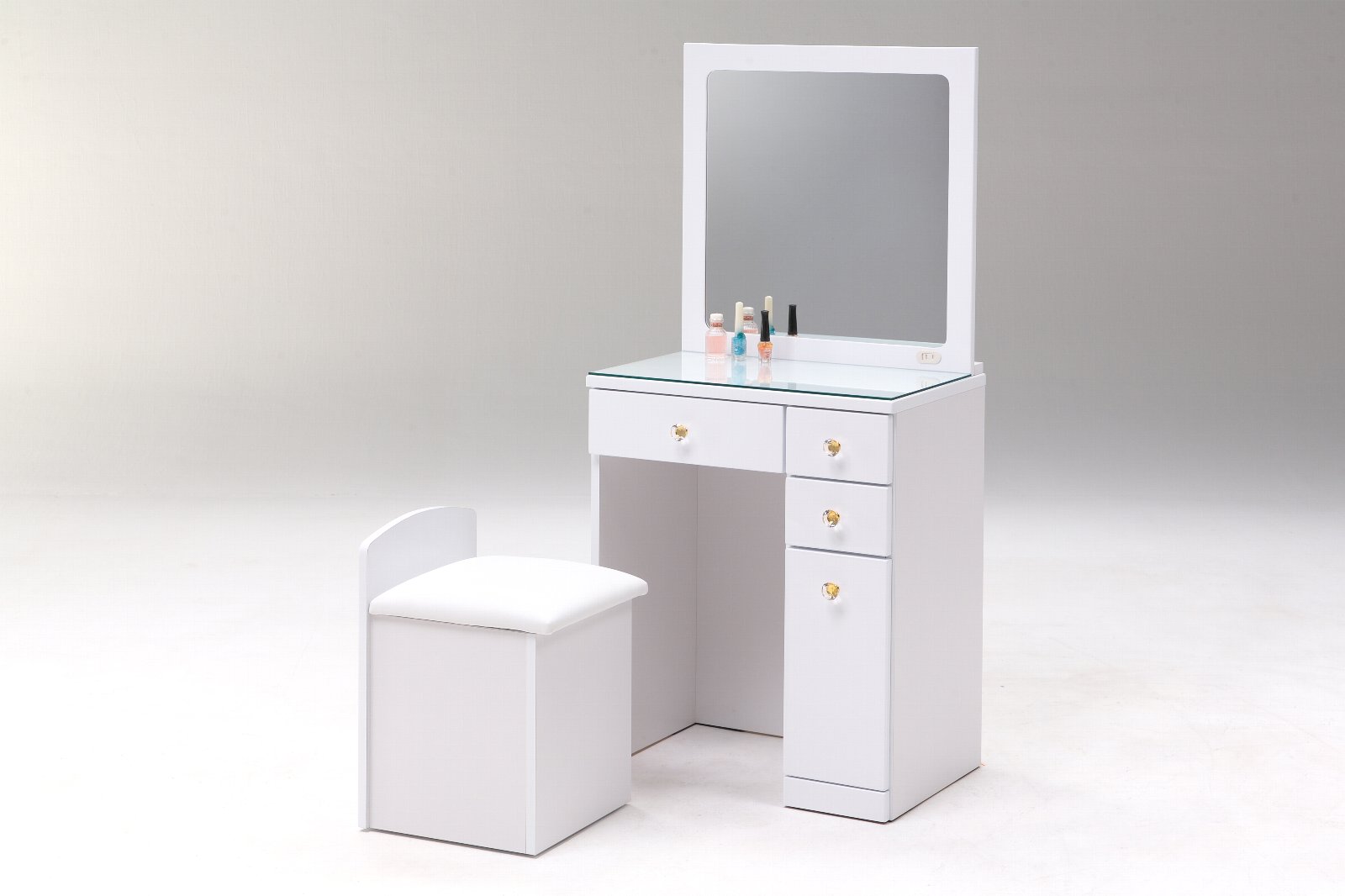 楽天市場 ドレッサー ミラー 一面鏡 化粧台 コスメ台 幅60 シンプル おしゃれ ブラウン ホワイト 白 ガラストップ ミラー 一面ミラー 木製 コンセント付き 収納 引き出し リビング収納 北欧 モダン 送料無料 家具アイランド