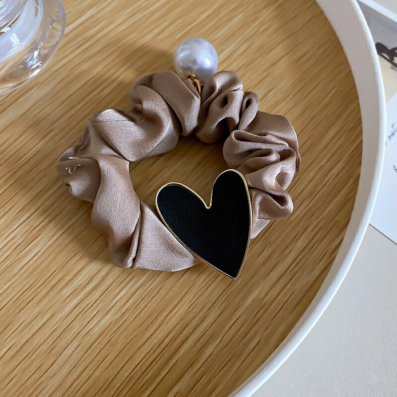 ヘアアクセサリー 韓国 おしゃれ まとめ髪 シュシュ シンプル ハート ヘアゴム ポニー モチーフ レディース 大人 女性 簡単 跡がつきにくい 髪留め 人気の贈り物が大集合 ヘアゴム