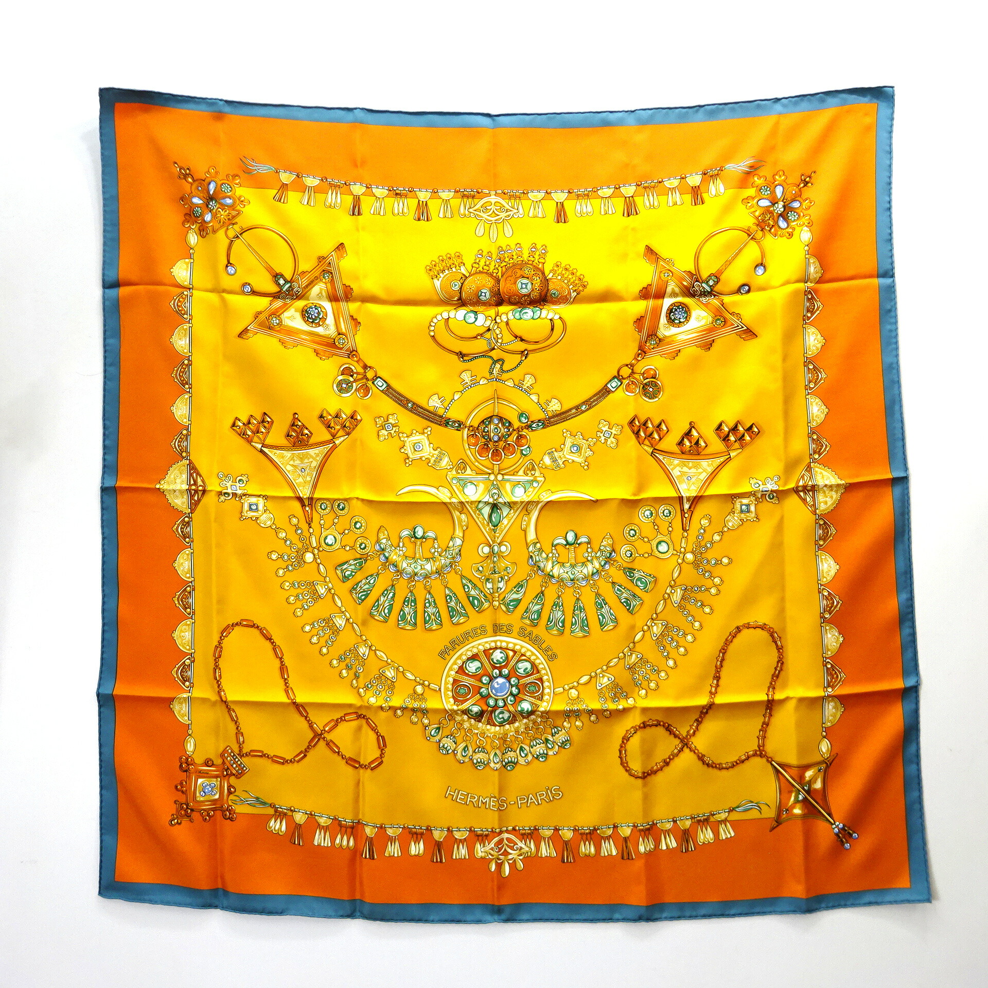 ✨希少美品✨ HERMES エルメス カレ90 DANSE PACIFIQUE 楽天市場】【中古】HERMES エルメス カレ90 Danse Pacifique