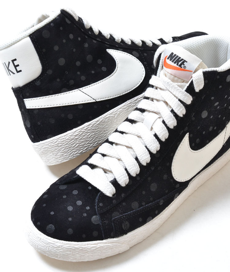 nike women's suede shoes