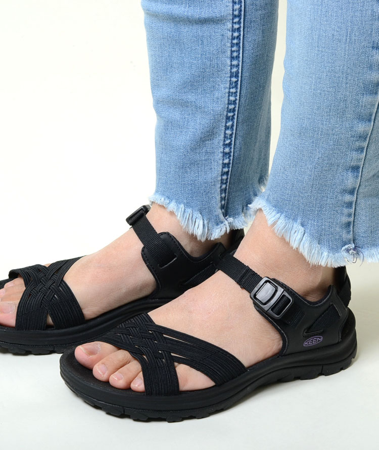 KEEN TERRADORA II STRAPPY OPEN TOE キーン テラドラ 2 同盟罷工一回り 開けはなし トゥ 黒いこと レディース サンダル 1024877