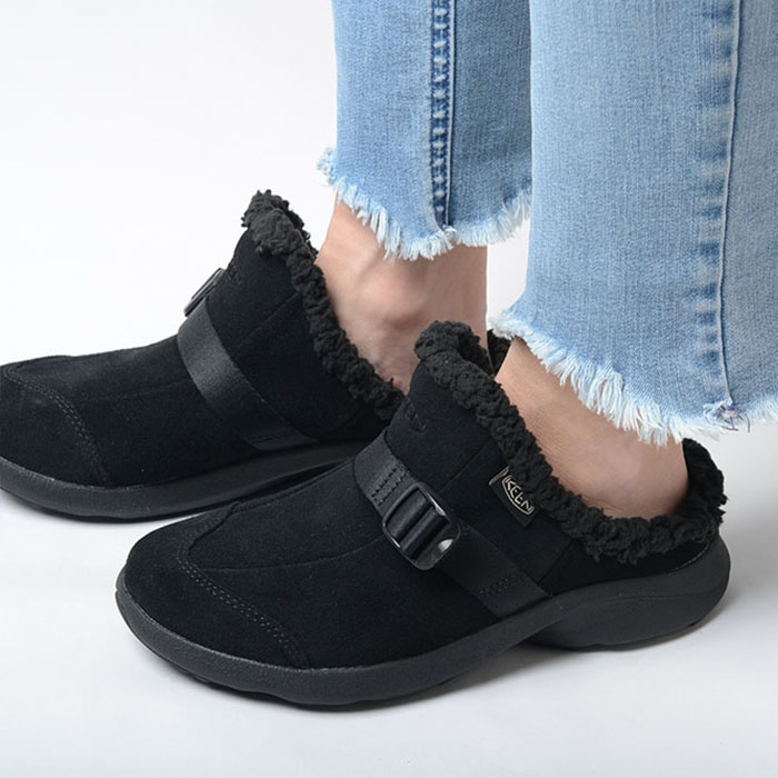 KEEN HOOD CLOG キーン フッド クロッグ レディース サンダル 秋冬 黒いこと 1026802