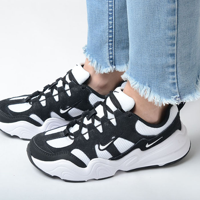 楽天市場】WMNS NIKE TECH HERA レディース スニーカー ホワイト