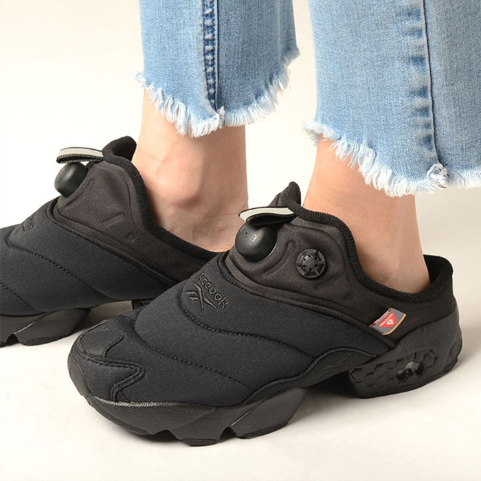 Reebok INSTA PUMP FURY MULE リーボック インスタ 揚水機 フューリー ミュール レディース スニーカー 黒いこと 100202693