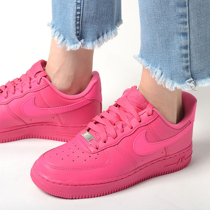 人気話題！Nike Wmns Air Force 1 '07 Fire Pink NIKE WMNS AIR FORCE 1 '07 FIREBERRY/FIERCE PINK-FIREBERRY
