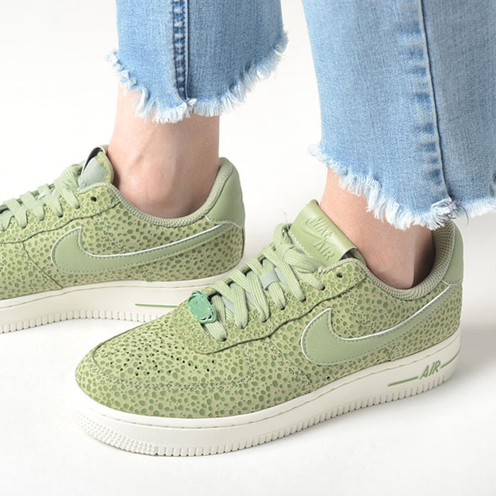 NIKE W AIR FORCE 1 \'07 PRM ナイキ ウィメンズ エア フォース ワン プレムアム レディース スニーカー グリーン fv6519-200｜honey（ハニー）